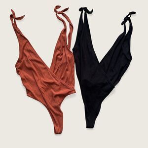 Aritzia Wilfred Free Ribbed Bodysuit Set Size M Black Rust Stretch Lot of 2